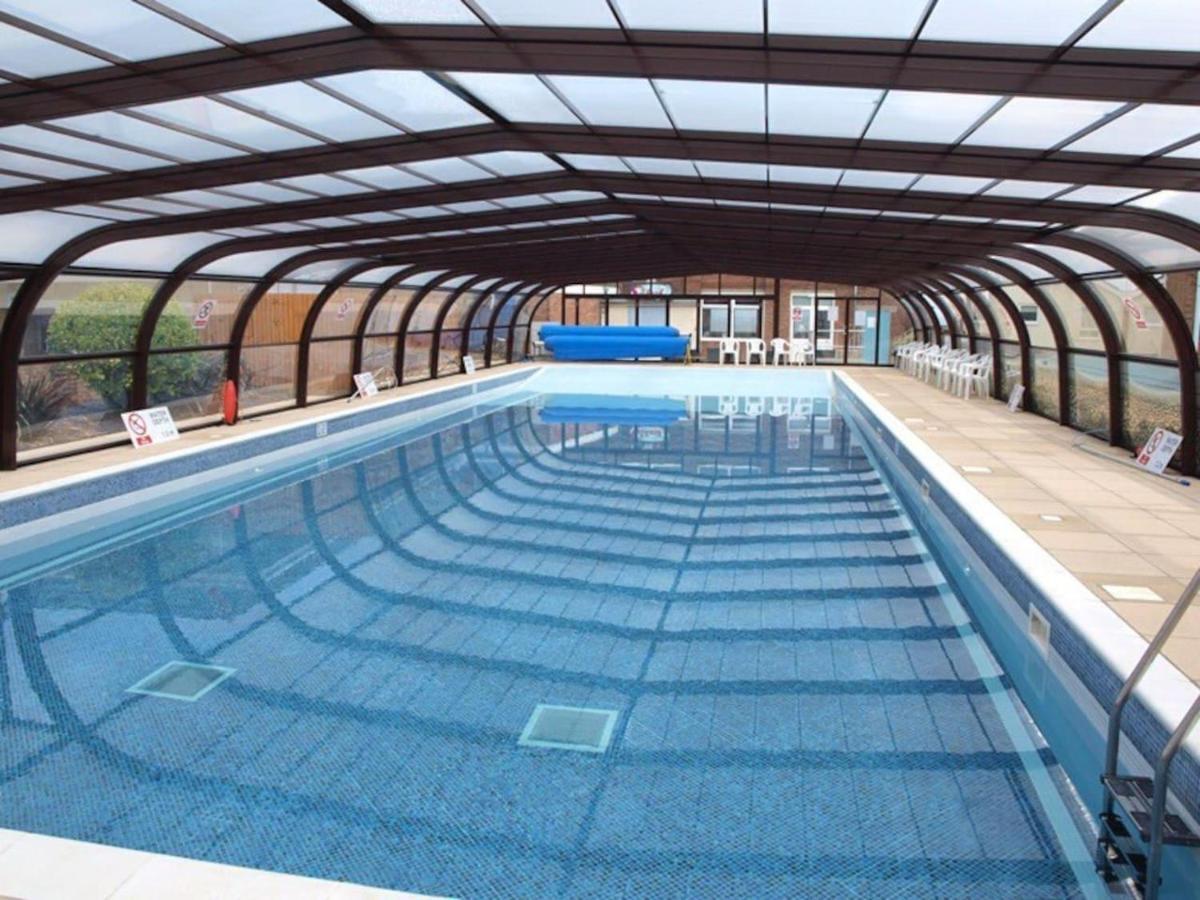 Villa Sea View 3-Bed Heated Pool Eat Bar Kids Park Lowestoft Esterno foto