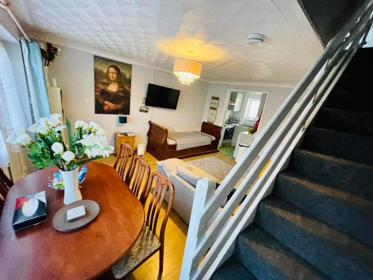 Villa Sea View 3-Bed Heated Pool Eat Bar Kids Park Lowestoft Esterno foto