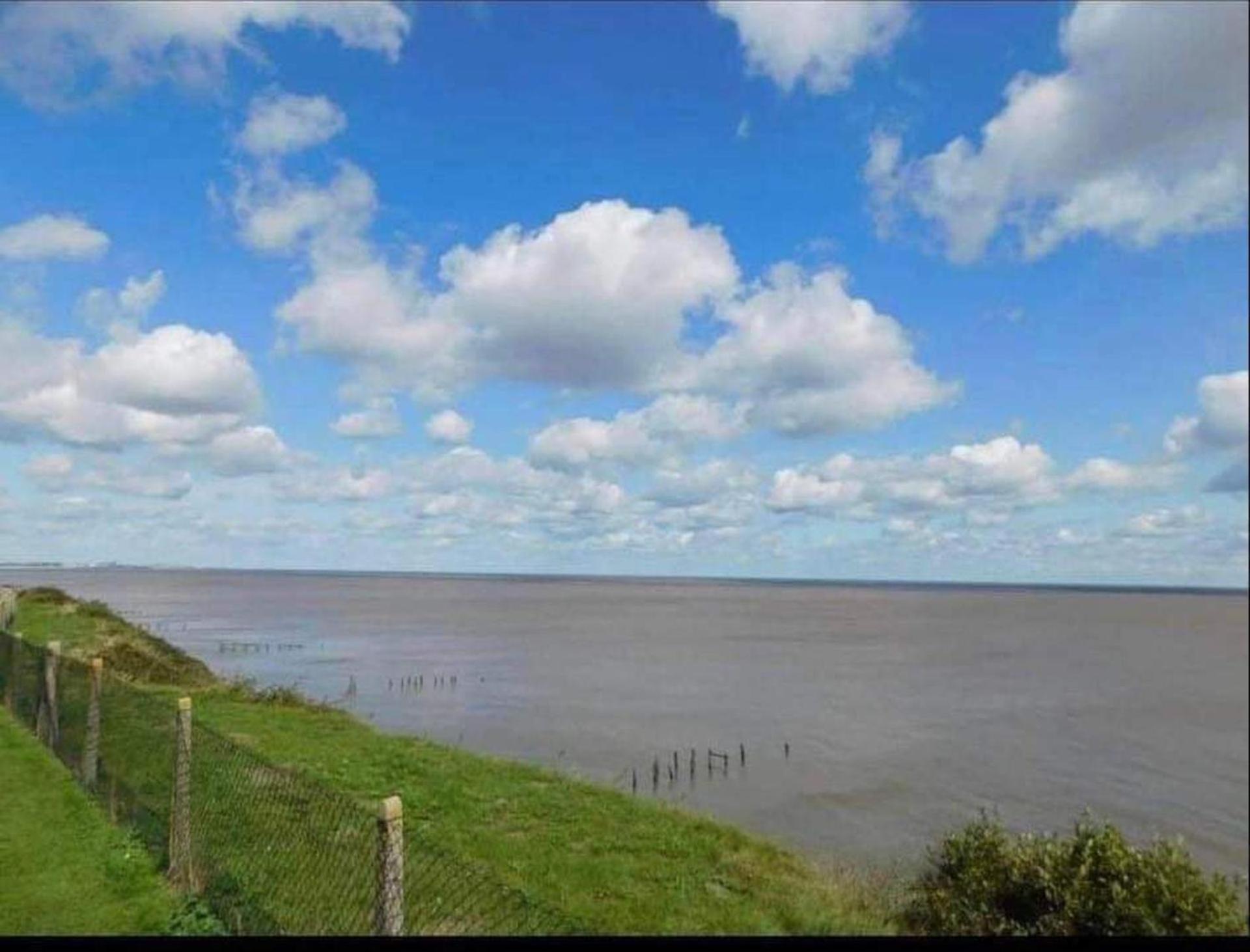 Villa Sea View 3-Bed Heated Pool Eat Bar Kids Park Lowestoft Esterno foto