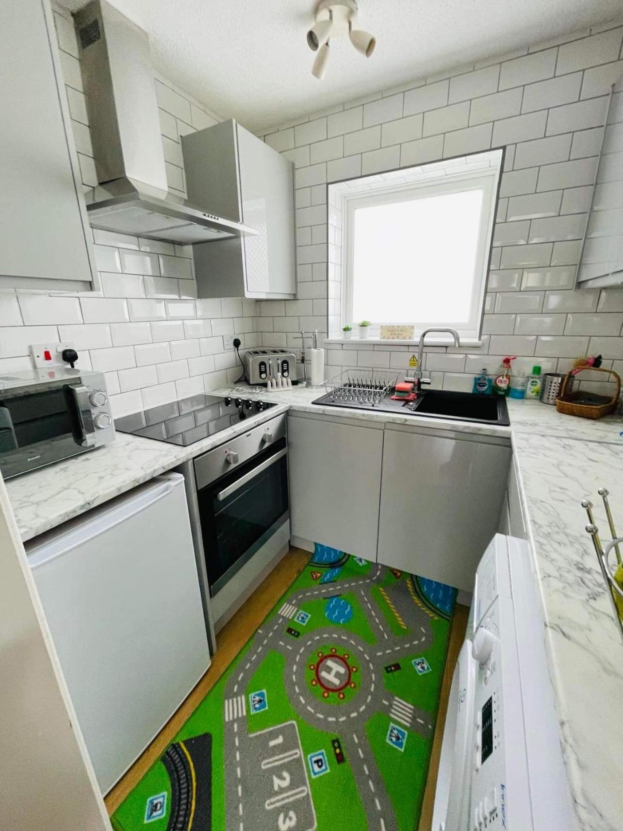 Villa Sea View 3-Bed Heated Pool Eat Bar Kids Park Lowestoft Esterno foto